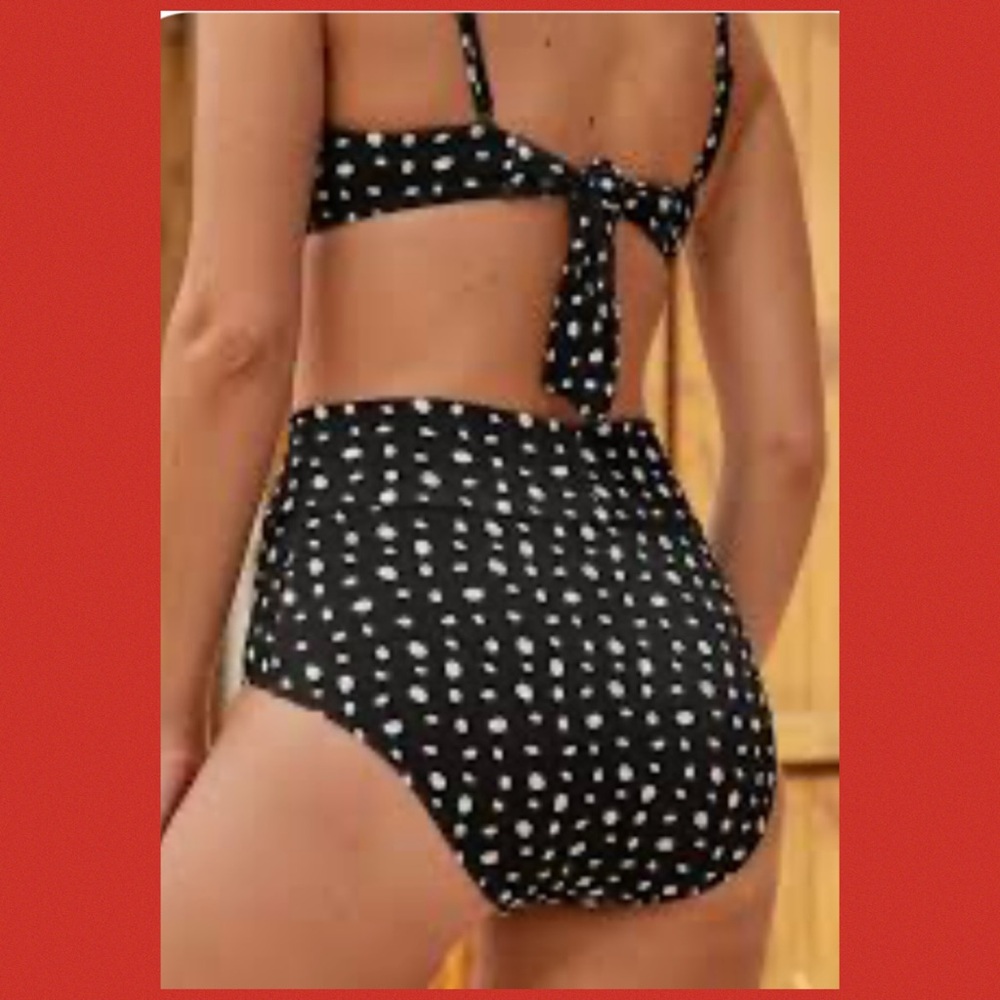 Women’s Black Polka Dot Halter Bikini Set.49 - Picture 2 of 8